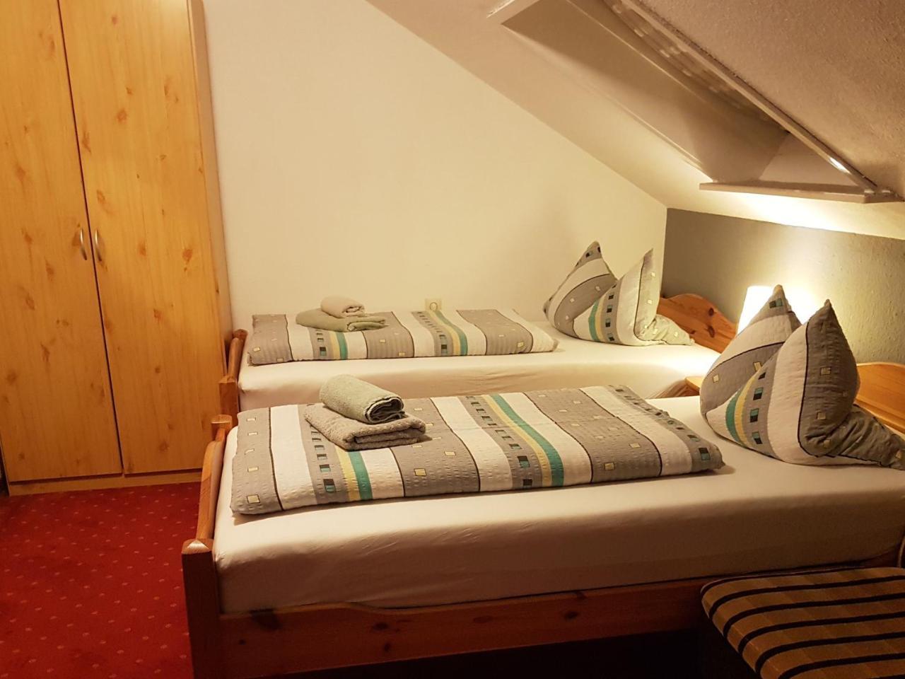 Pension Streng-Reinhardt Ostfildern Exterior foto