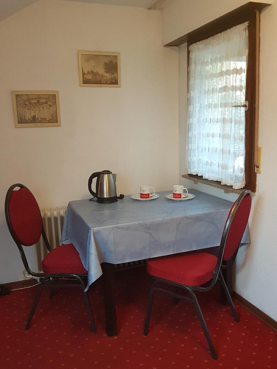 Pension Streng-Reinhardt Ostfildern Exterior foto